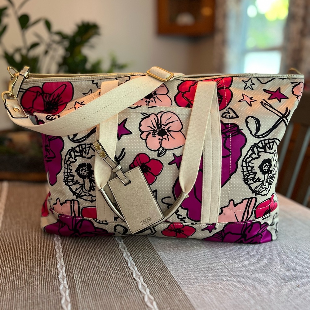 🤍Coach Floral Print Nylon Tote Bag Pink Multi Weekender Crossbody